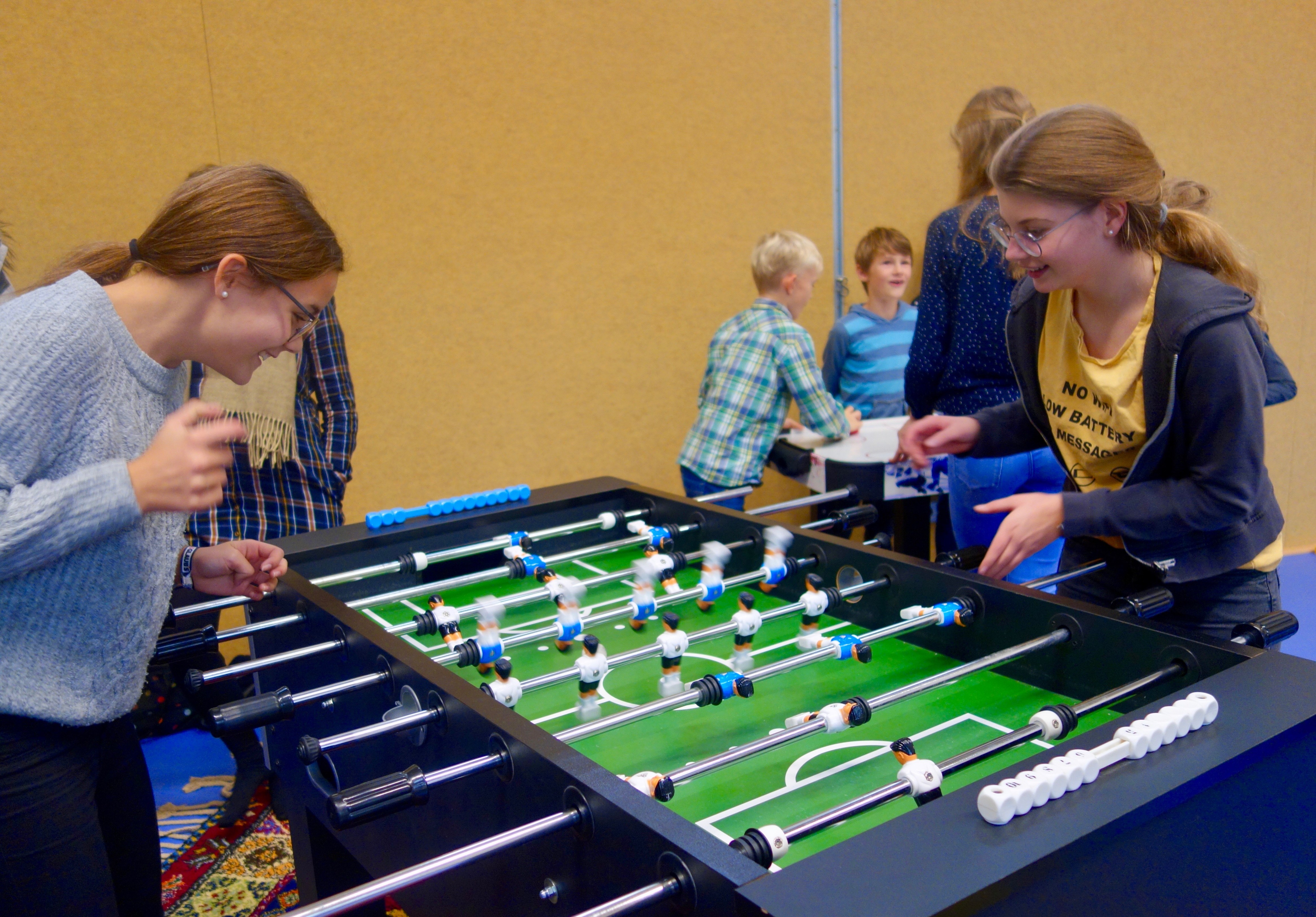 Tischkicker- und Tischtennisraum