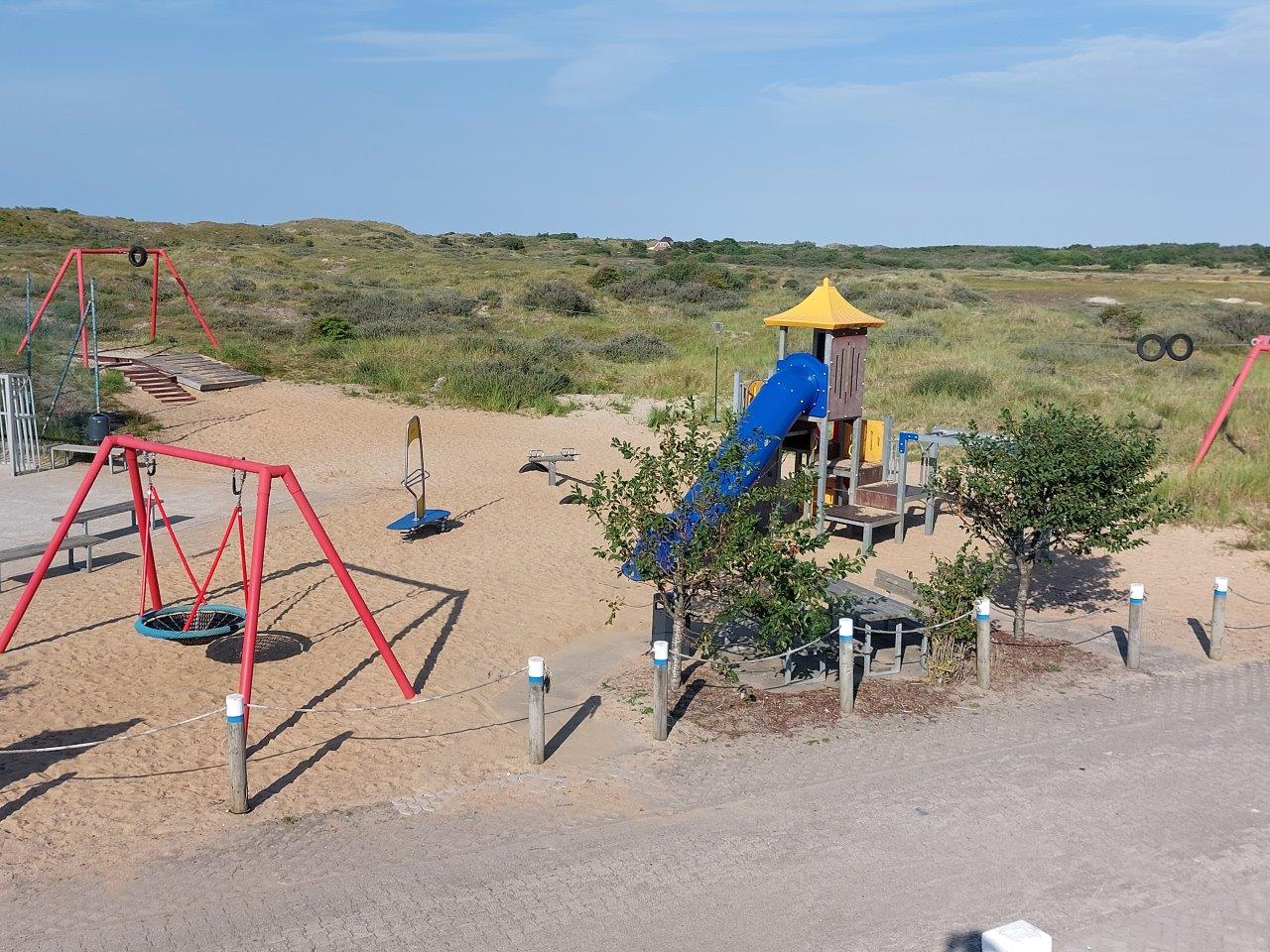 Spielplatz 1.jpg
