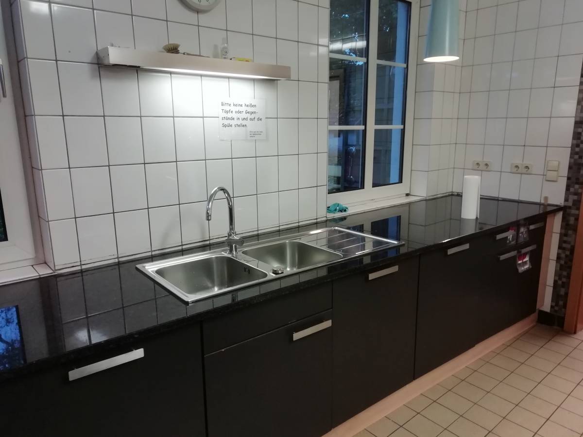 Küche 3.jpg