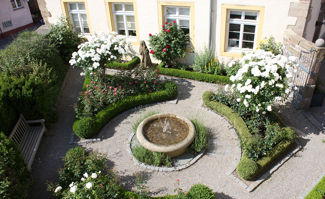 cvjm-gastfreunde-cvjm-lebenshaus-schloss-unteroewisheim-bild-4.JPG